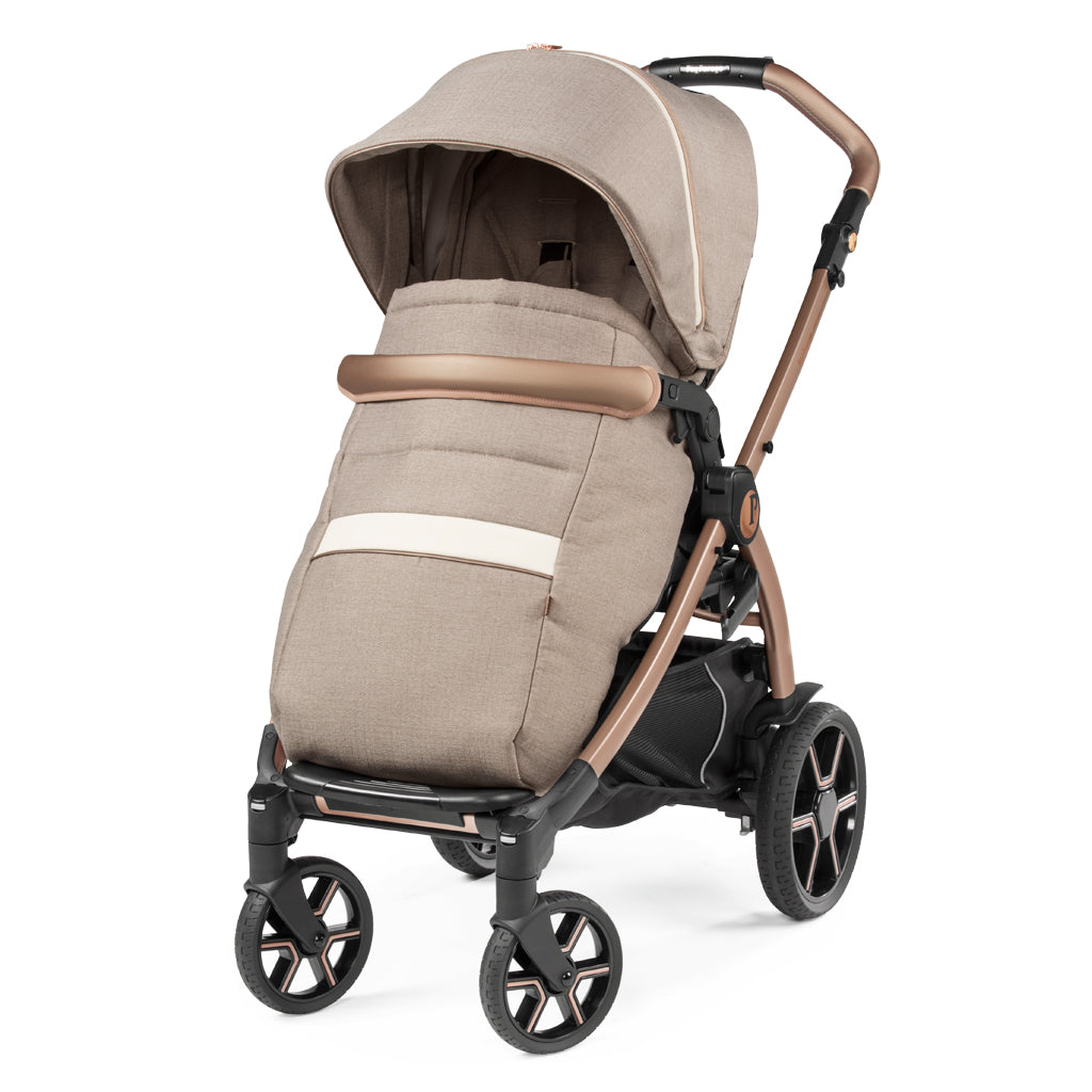 Book Mon Amour Peg Perego
