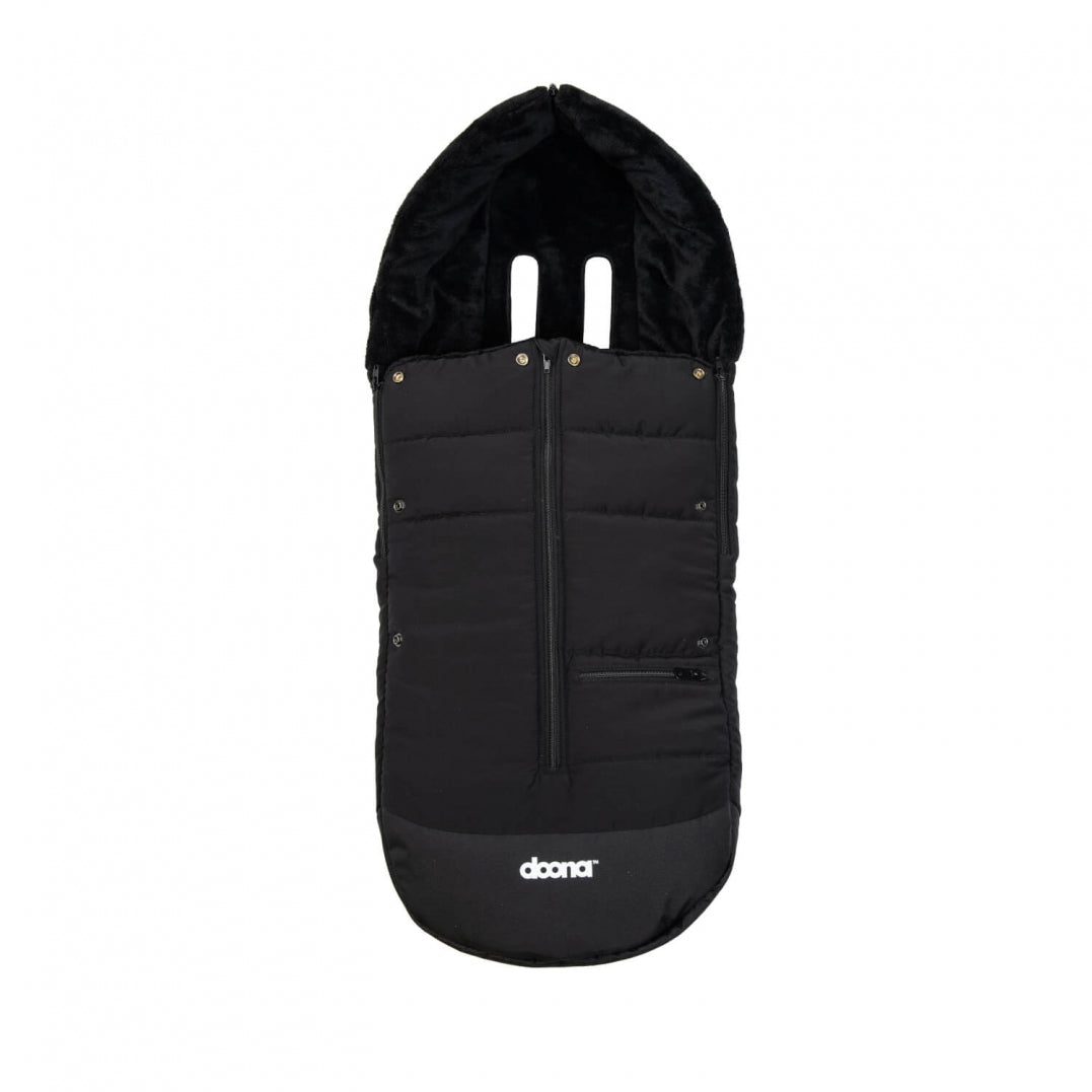 Footmuff + Black Doona