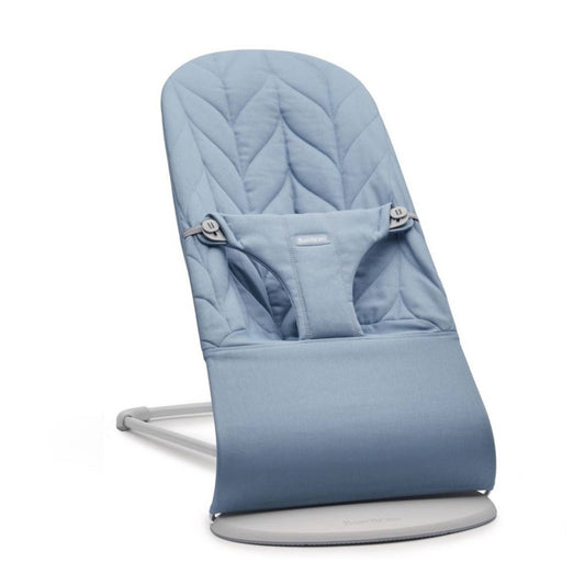 Baby Bjorn Bliss Woven Petal Quilt 6223 BLUE